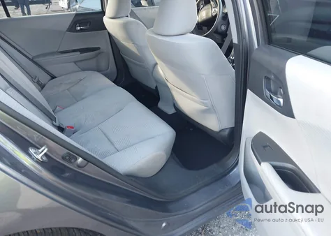 2016 Honda Accord Lx z USA, uszkodzony, nr VIN 1HGCR2F30GA179422